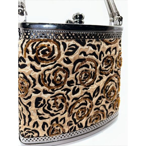 Unbranded EVENING CLUTCH Gold And Black Bead,Black Metal Handle, Trim And Clasp - Picture 5 of 11